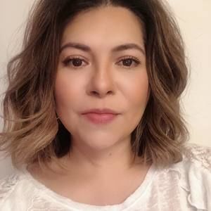 Meet your Posher, Alma